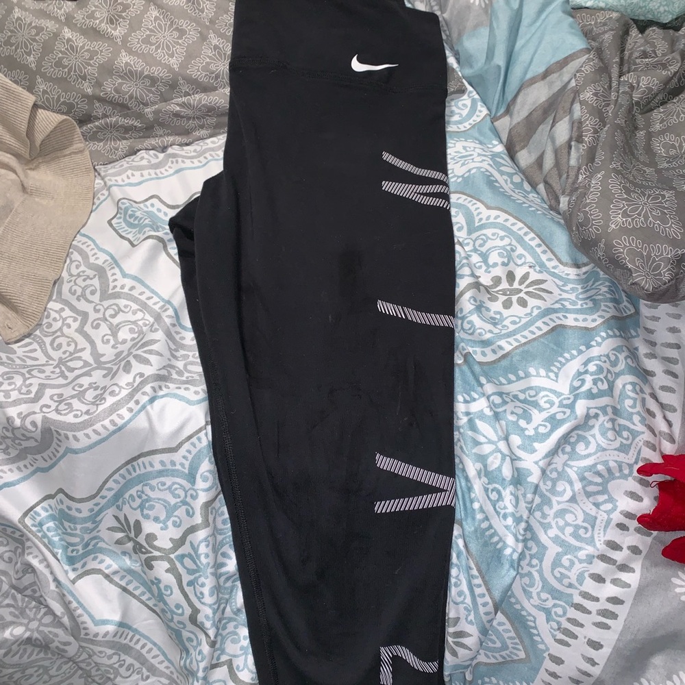 Nike LG yoga/bra set